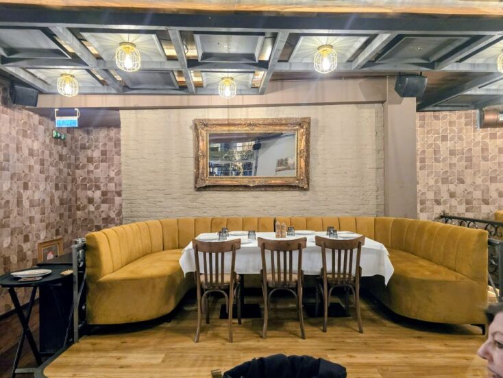 Ο Άγριος είναι η καινούργια χασαποταβέρνα της πόλης