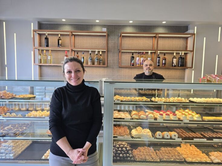 Ζαχαροπλαστείο Πανόραμα, Κυψέλη