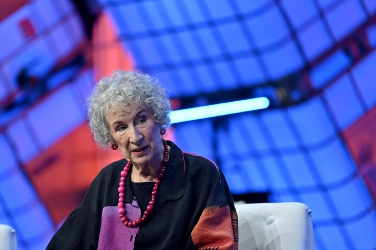 10 φεμινίστριες συγγραφείς που άλλαξαν τον κόσμο