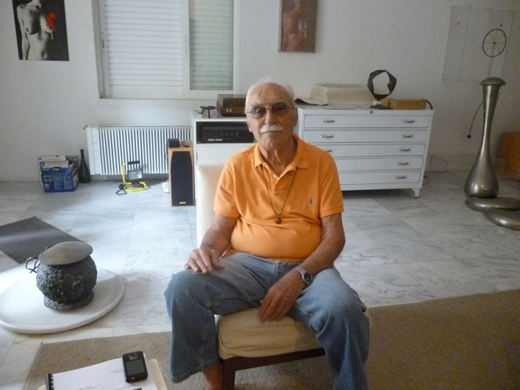 Ο γλύπτης Θόδωρος