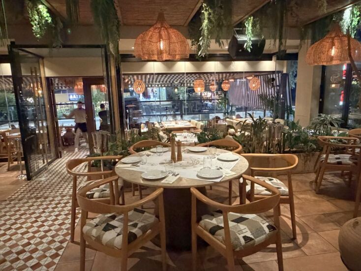 Ethos, Γλυφάδα