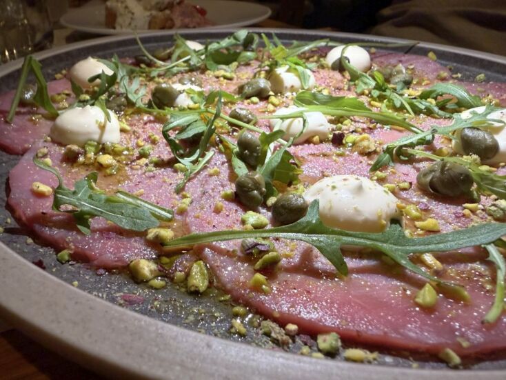 Ethos, Γλυφάδα