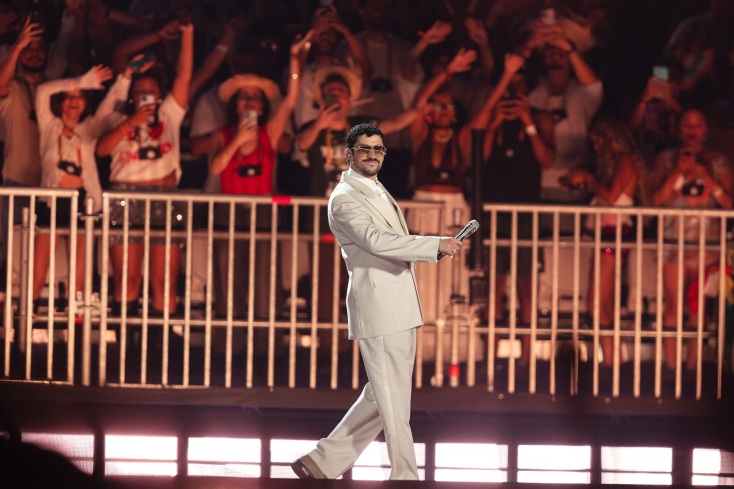 Το Spotify αποκαλύπτει ότι η κυριαρχία των αγγλικών υποχωρεί, με τις τοπικές γλώσσες και τους ανεξάρτητους καλλιτέχνες να καταγράφουν έσοδα δισεκατομμυρίων.