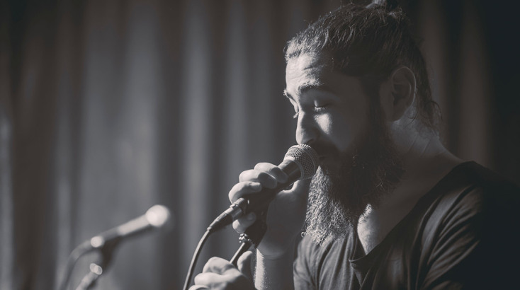 Πανικοβάλ | Συζητώντας με τον τραγουδοποιό Χρατς Αλτουνιάν