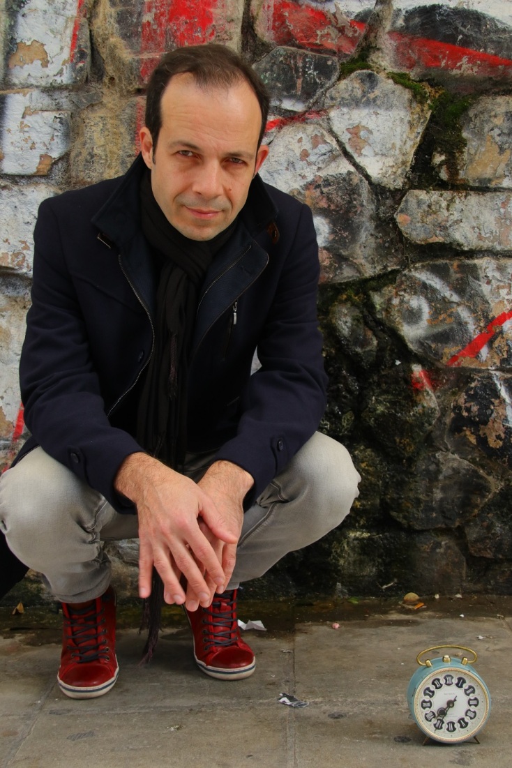 Ο Αχιλλέας ΙΙΙ δηλώνει «απαισιαισιόδοξος» και καταφέρνει να παραχαράξει την πραγματικότητα