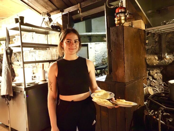 Στην ταβέρνα του Γιάννη