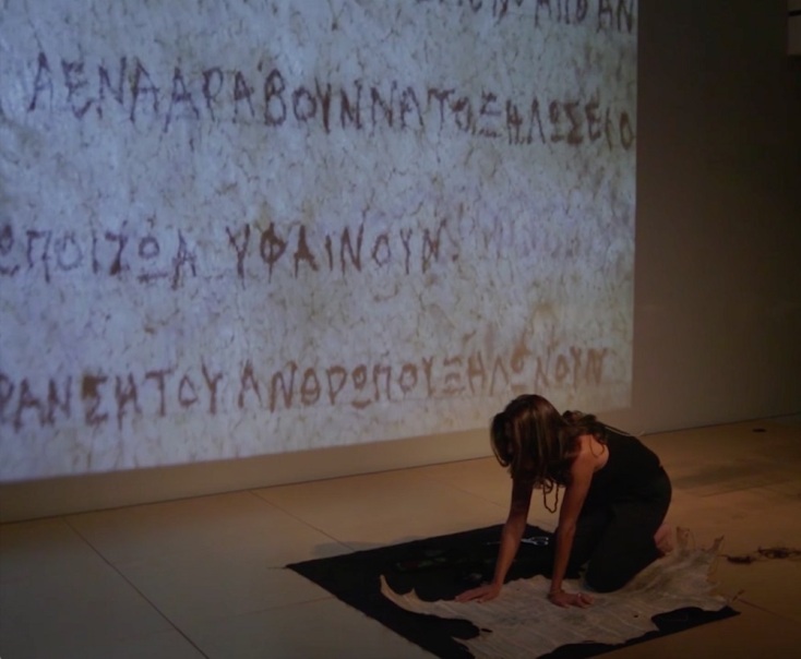 Φοίβη Γιαννίση: Η ποίηση ξεκινά από την κούνια με το άκουσμα των τραγουδιών