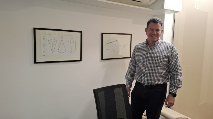 Στο μυαλό του Θάνου Παπαδημητρίου: Ένας παλιός «κατσαβιδάκιας» στο τιμόνι της ελληνικής τεχνητής νοημοσύνης  