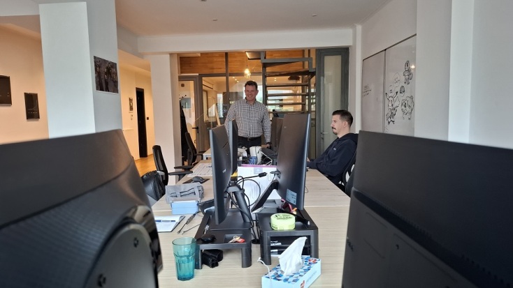 Στο μυαλό του Θάνου Παπαδημητρίου: Ένας παλιός «κατσαβιδάκιας» στο τιμόνι της ελληνικής τεχνητής νοημοσύνης  