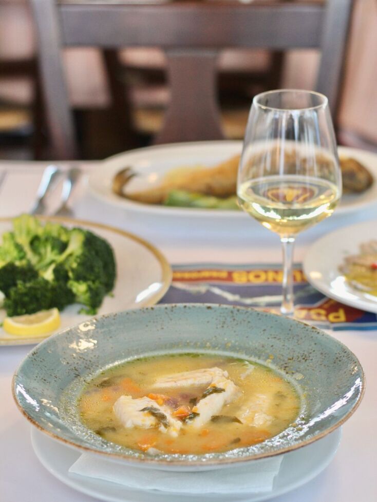 Φάγαμε την καλύτερη ψαρόσουπα του κόσμου στο Ναύπλιο