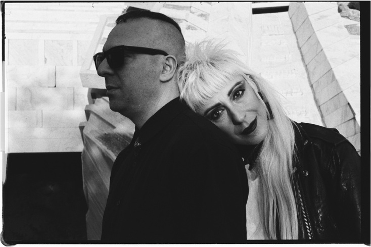 Selofan: Στο σκοτάδι, όλα μοιάζουν λίγο πιο ειλικρινή