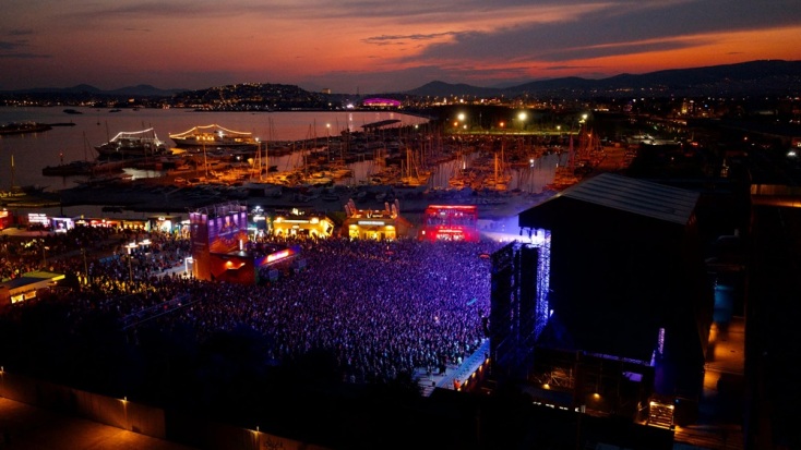 10 χρόνια Release Athens: Είναι ένα drone ή είναι αστέρι;