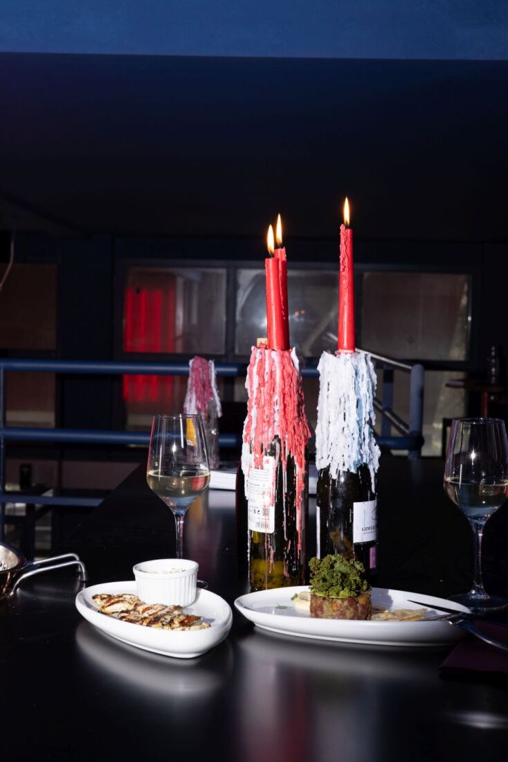 Όφις: Ένα καινούργιο μπαρ-στέκι στο Παγκράτι