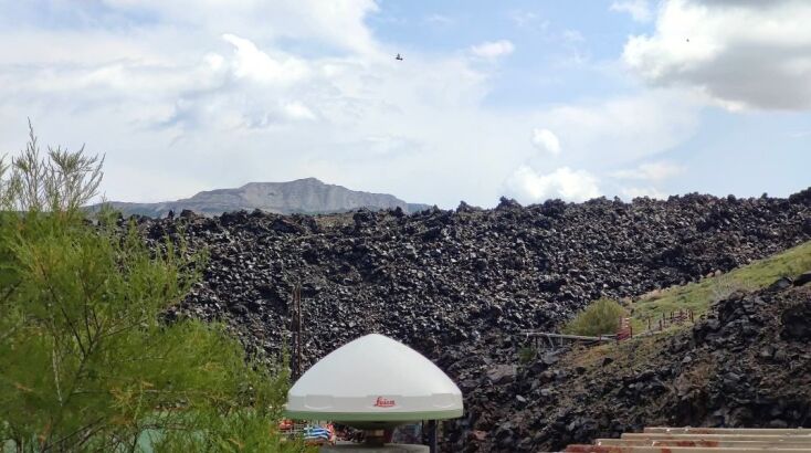 «Καλωδιώνονται» Σαντορίνη, Θηρασιά και τα νησάκια των Καμμένων για την έγκαιρη ανίχνευση σεισμικής δραστηριότητας