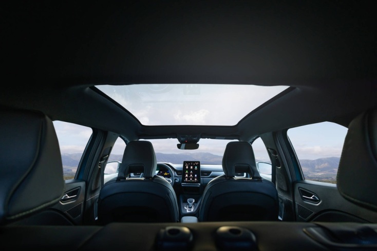 Το Renault Symbioz είναι ένα εξαιρετικό Full Hybrid «αυτοκίνητο συµβίωσης»  