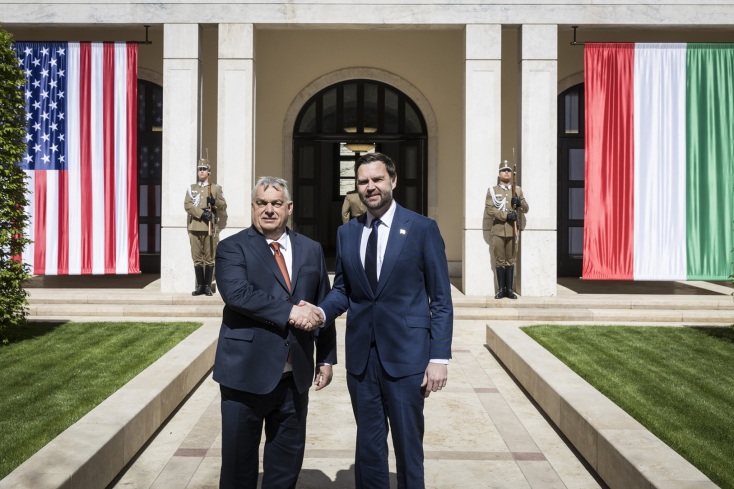 Explainer για τις εκλογές στην Ουγγαρία: Βίκτορ Όρμπαν ή Πέτερ Μάγιαρ; Κρίσιμη μάχη με επιπτώσεις για την ΕΕ και το μέλλον της χώρας.