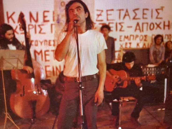 Νίκος Παπάζογλου: 15 χρόνια από τον θάνατό του