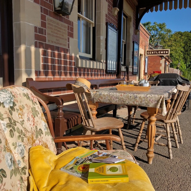 Σταθμός Ρόουντεν Μιλ