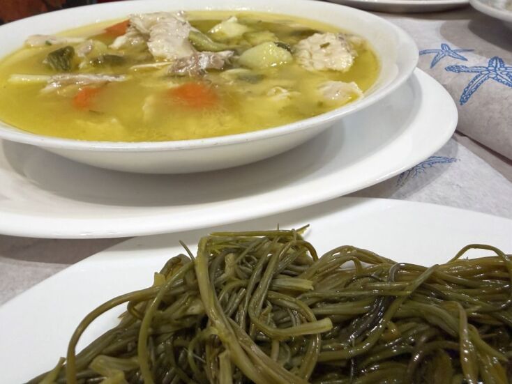 Ζάχος, η αθάνατη ελληνική ταβέρνα στα καλύτερά της