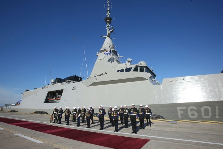 Επίσκεψη Μητσοτάκη - Μακρόν στη φρεγάτα Κίμων - Επισφραγίζεται η αμυντική συμμαχία με νέες συμφωνίες και ρήτρα αμοιβαίας συνδρομής.