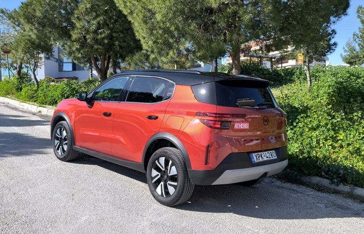 Αυτό είναι το ευπώλητο Opel Frontera που διατίθεται ως 5θέσιο ή 7θέσιο