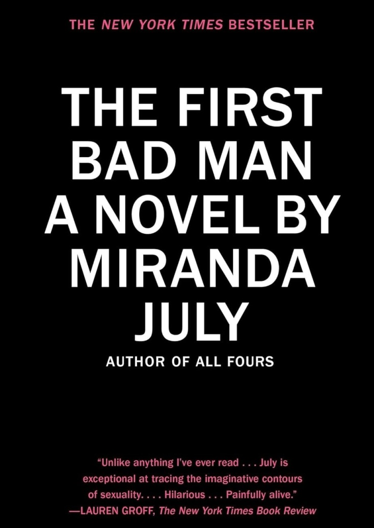 Miranda July: Η πολυσχιδής Αμερικανίδα καλλιτέχνιδα που θα εμφανιστεί στη Στέγη Ιδρύματος Ωνάση