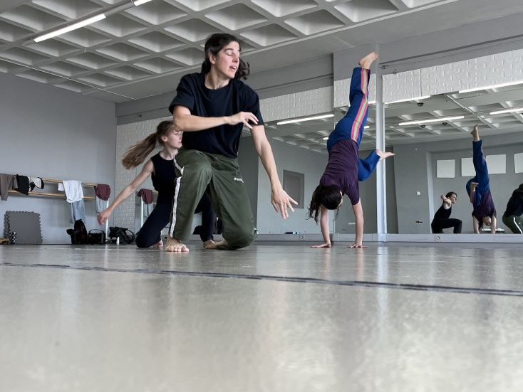 Τέτη Νικολοπούλου: Χορογραφώντας τα τραύματα - Όταν οι πληγές γίνονται κίνηση