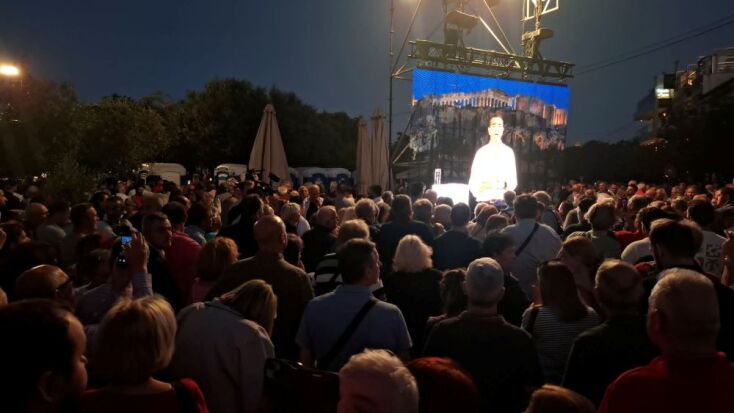 Η ΕΛΑΣ και ο Τσίπρας πίσω από τις καφετέριες του Θησείου 