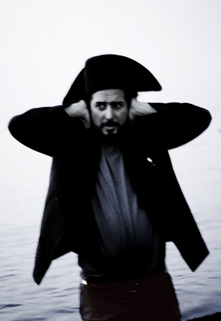 Vinicio Capossela: Ο Μάρκος Βαμβακάρης θα με συγκινεί πολύ περισσότερο από οποιονδήποτε αλγόριθμο