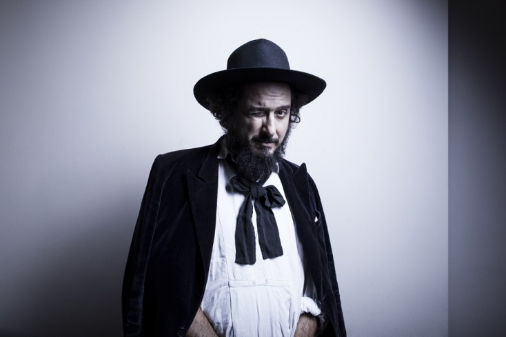 Vinicio Capossela: Ο Μάρκος Βαμβακάρης θα με συγκινεί πολύ περισσότερο από οποιονδήποτε αλγόριθμο