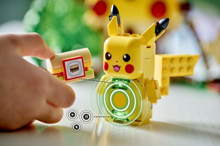Η Lego παρουσιάζει διαδραστικά σετ Pokémon με «έξυπνα» τουβλάκια που αντιδρούν στις κινήσεις των παιδιών με ήχους και φώτα.