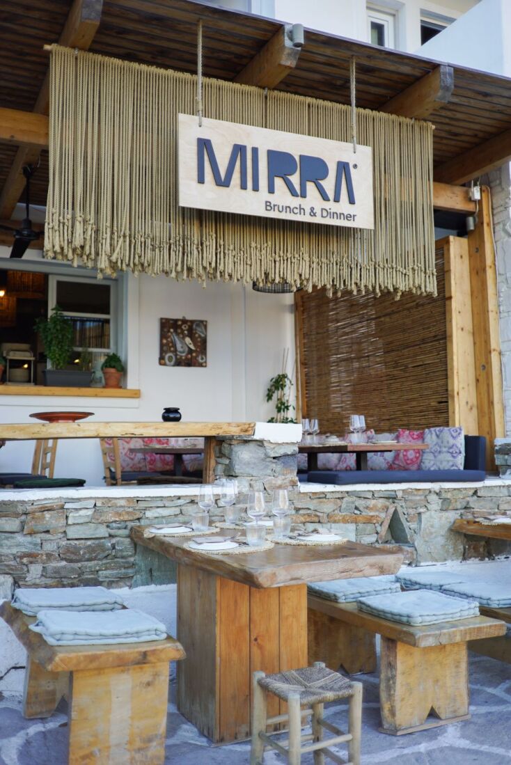 Mirra Κύθνος
