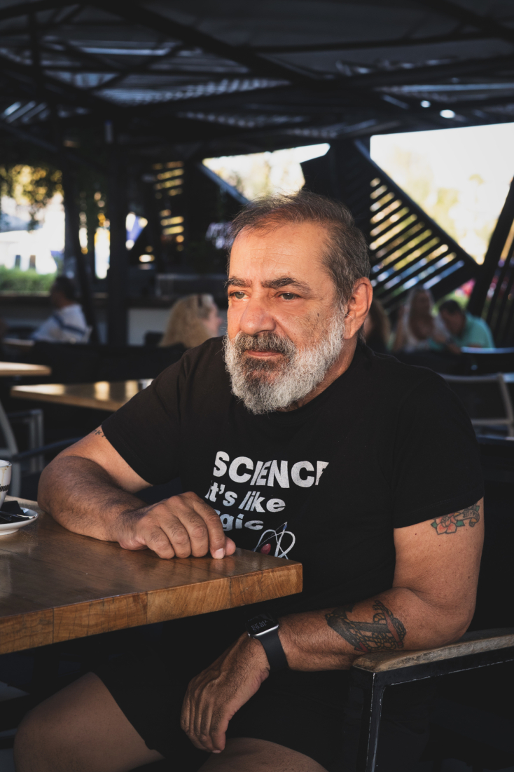 Αντώνης Καφετζόπουλος