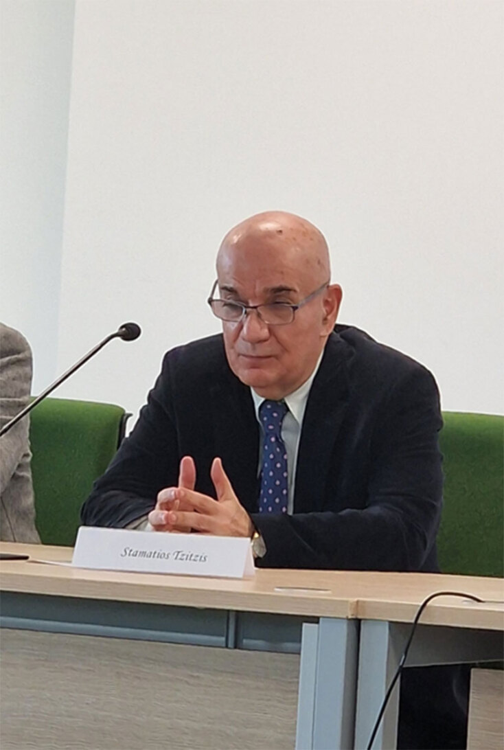 O καθηγητής Σταμάτης Τζιτζής