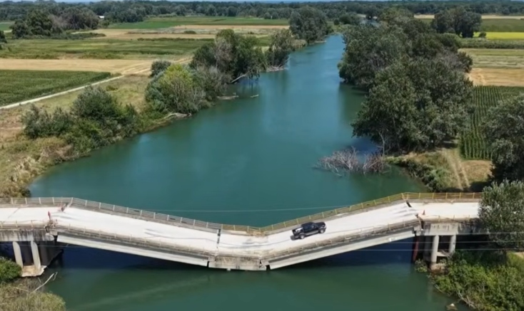 H γέφυρα στον Παλαιόπυργο Λάρισας 