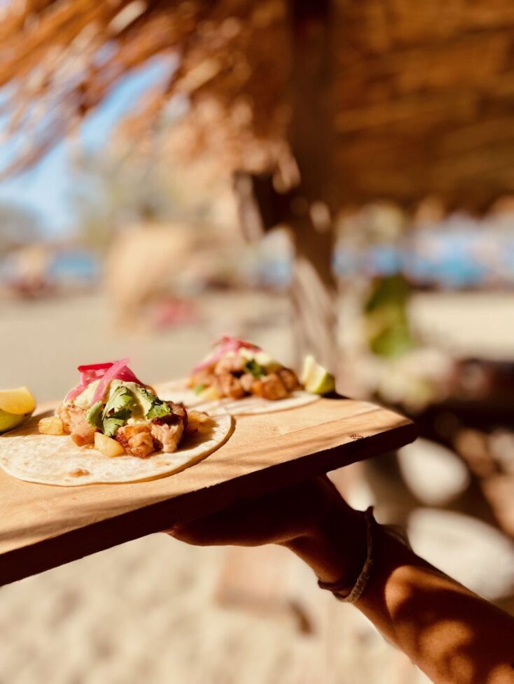 Alohari Beach Bar