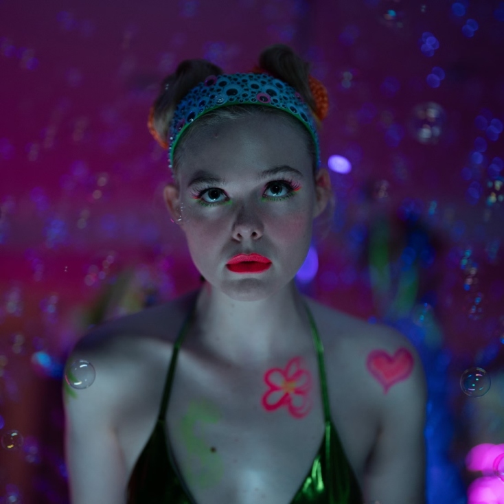 Margo’s Got Money Troubles | Elle Fanning