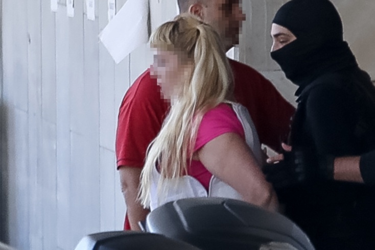 Εμπρησμός Marfin: Στον εισαγγελέα η 46χρονη κατηγορούμενη μετά την έκδοσή της στην Ελλάδα