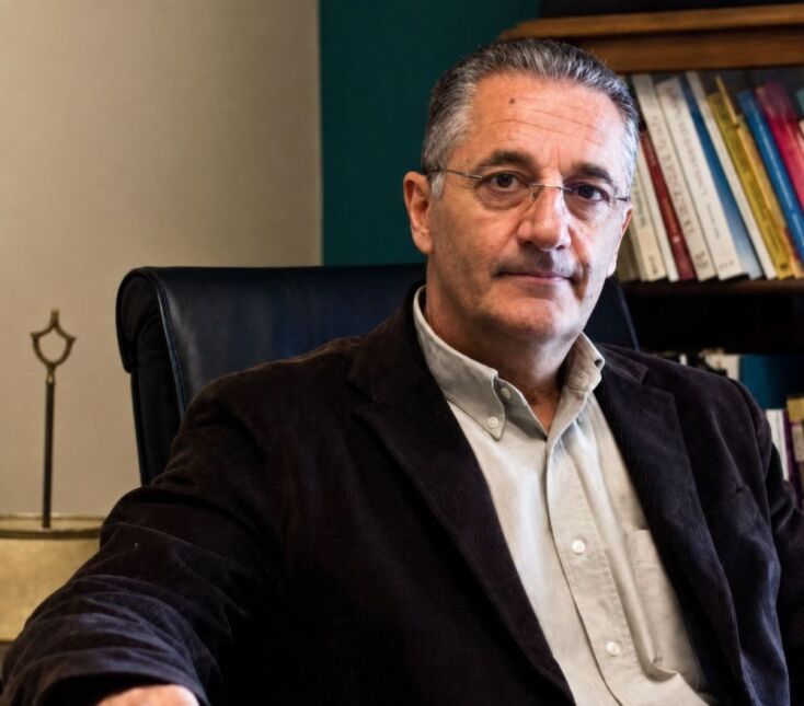 Στέλιος Στυλιανίδης: «Η μοναξιά και το μη νόημα είναι μεγαλύτεροι παράγοντες κινδύνου από την ίδια τη φτώχεια»