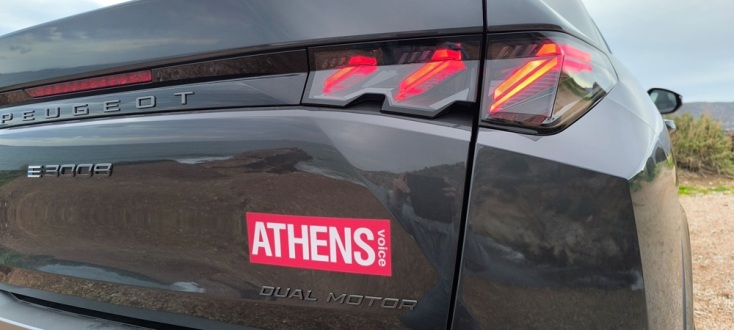 Αυτό είναι το Peugeot E-3008 Dual Motor AWD 325 hp με καινοτομίες που φέρνουν επανάσταση στην ηλεκτρική κινητικότητα