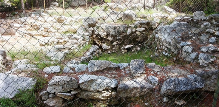 Σπήλαιο του Ευριπίδη: Όταν οι πυρκαγιές αγγίζουν την ιστορία