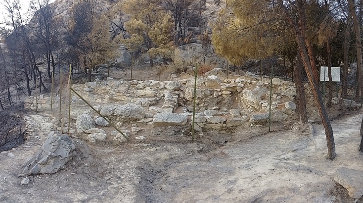 Σπήλαιο του Ευριπίδη: Όταν οι πυρκαγιές αγγίζουν την ιστορία