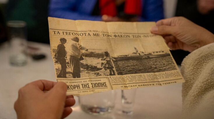 Οι αφηγήσεις 12 αγροτών, κτηνοτρόφων, εργατών και οικογενειών που συνδέθηκαν με τη Δήλο, συγκροτούν ένα πολύτιμο αρχείο μνήμης