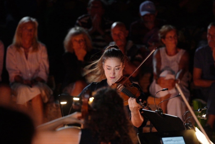 Veriko Tchumburidze (βιολί) © Yannis Gutmann