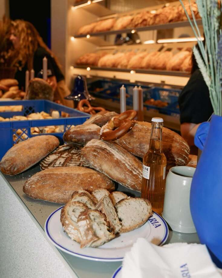 Ψωμιά από το Varia Bakery