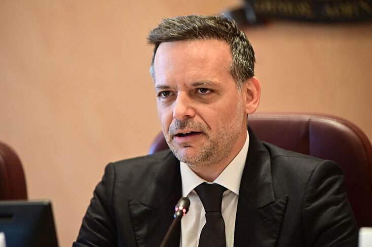 Ο δήμαρχος Αθηναίων, Χάρης Δούκας