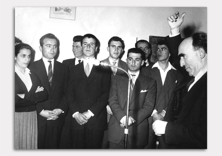 Δόμνα Σαμίου: Η Κυρά Δόμνα που αφιέρωσε τη ζωή της στο δημοτικό τραγούδι
