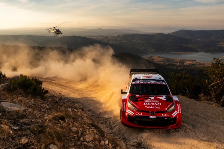 WRC: Ο Έλφιν Έβανς κερδίζει για πρώτη φορά το πρωτάθλημα οδηγών