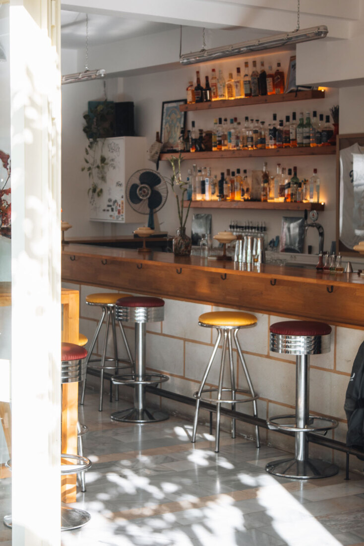 Bumblin Athens | Περιστέρι