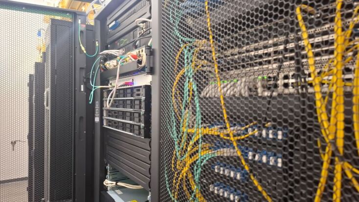 «Δημόκριτος»: Μπήκαμε στο νέο data center και στο εργαστήριο που τυπώνει θαλάσσια drones